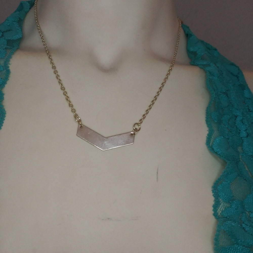 Necklace - Picture 4 of 6